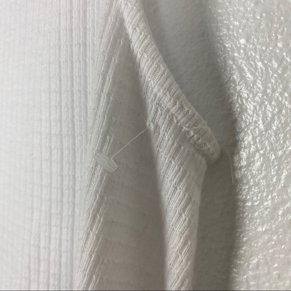 Project Social T white wide straps v-neck … - Picture 5 of 8